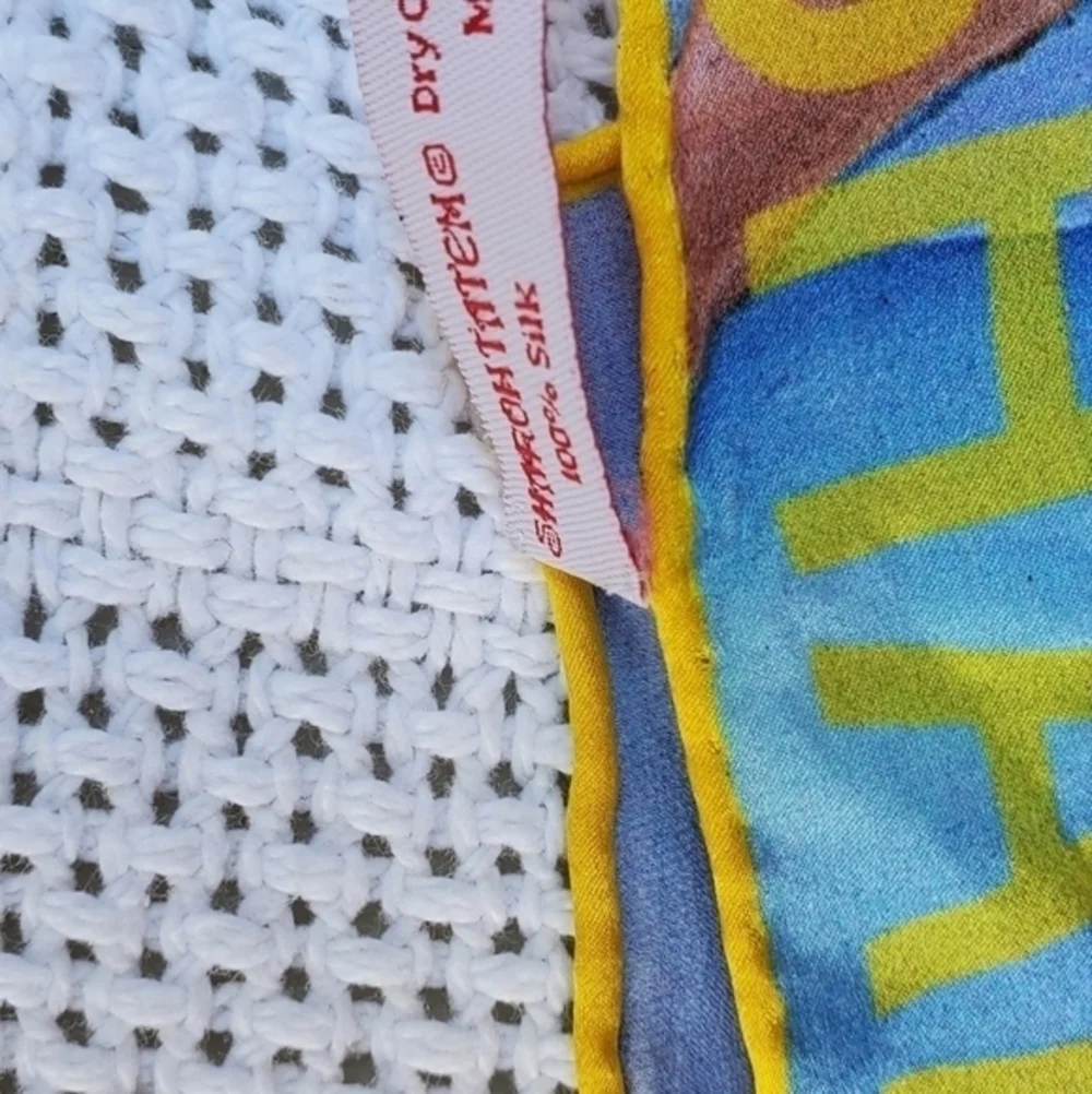 Powerful women‎ Sharon Tatem silk scarf
